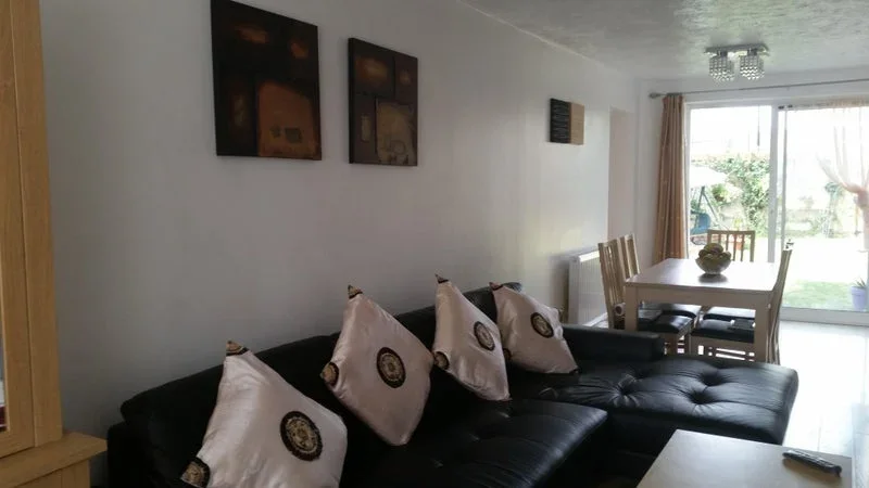 Room Westmacott Drive in Greater London