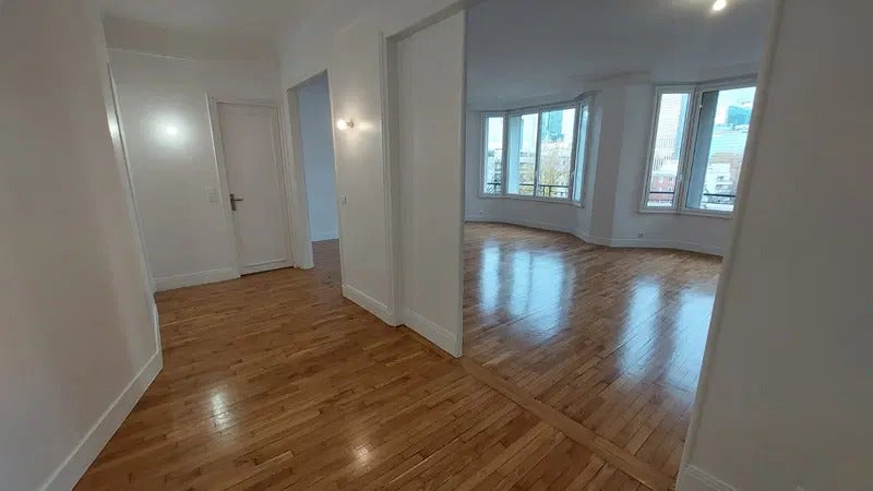 Flat Boulevard de la Saussaye in Neuilly-sur-Seine
