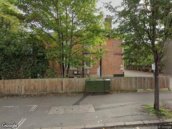 Flat Lyon Park Avenue in Greater London