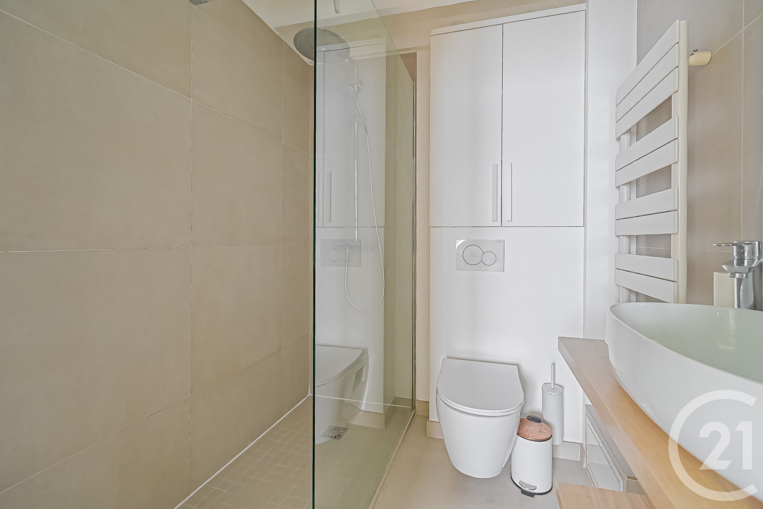 Flat Villa Victorien Sardou in Paris