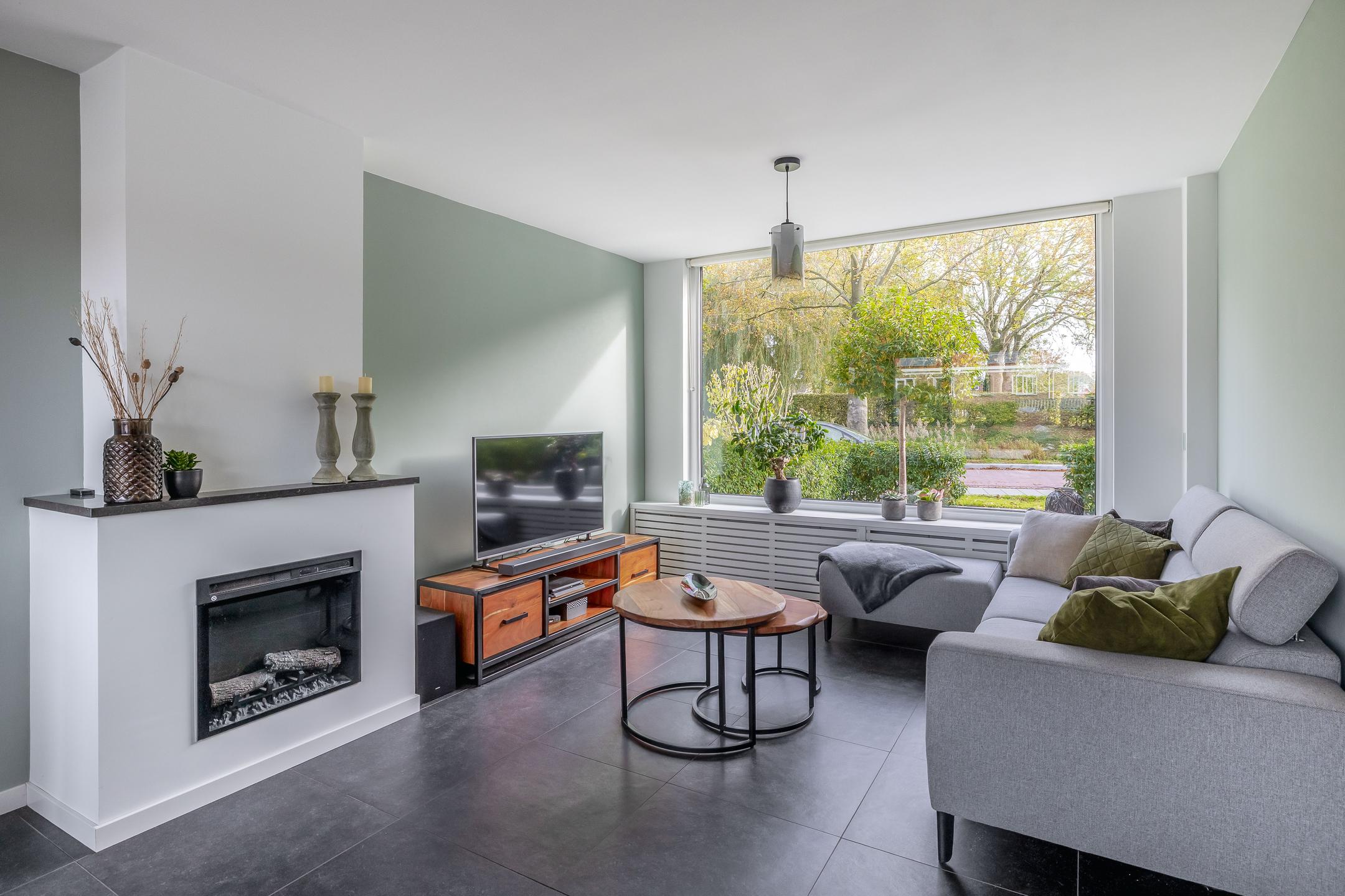 Tussenwoning te koop: Prinses Beatrixstraat 15, Fijnaart