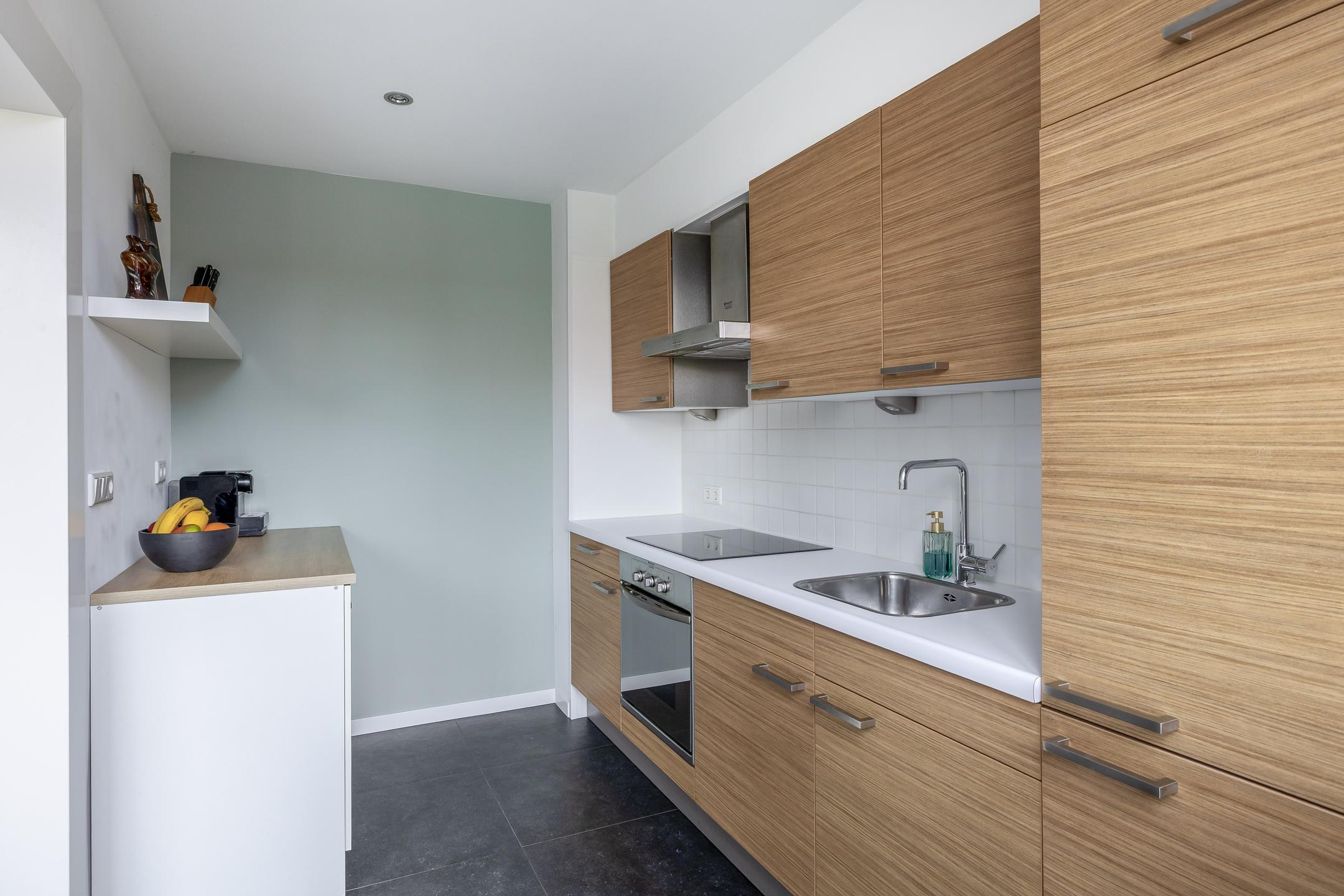 Tussenwoning te koop: Prinses Beatrixstraat 15, Fijnaart