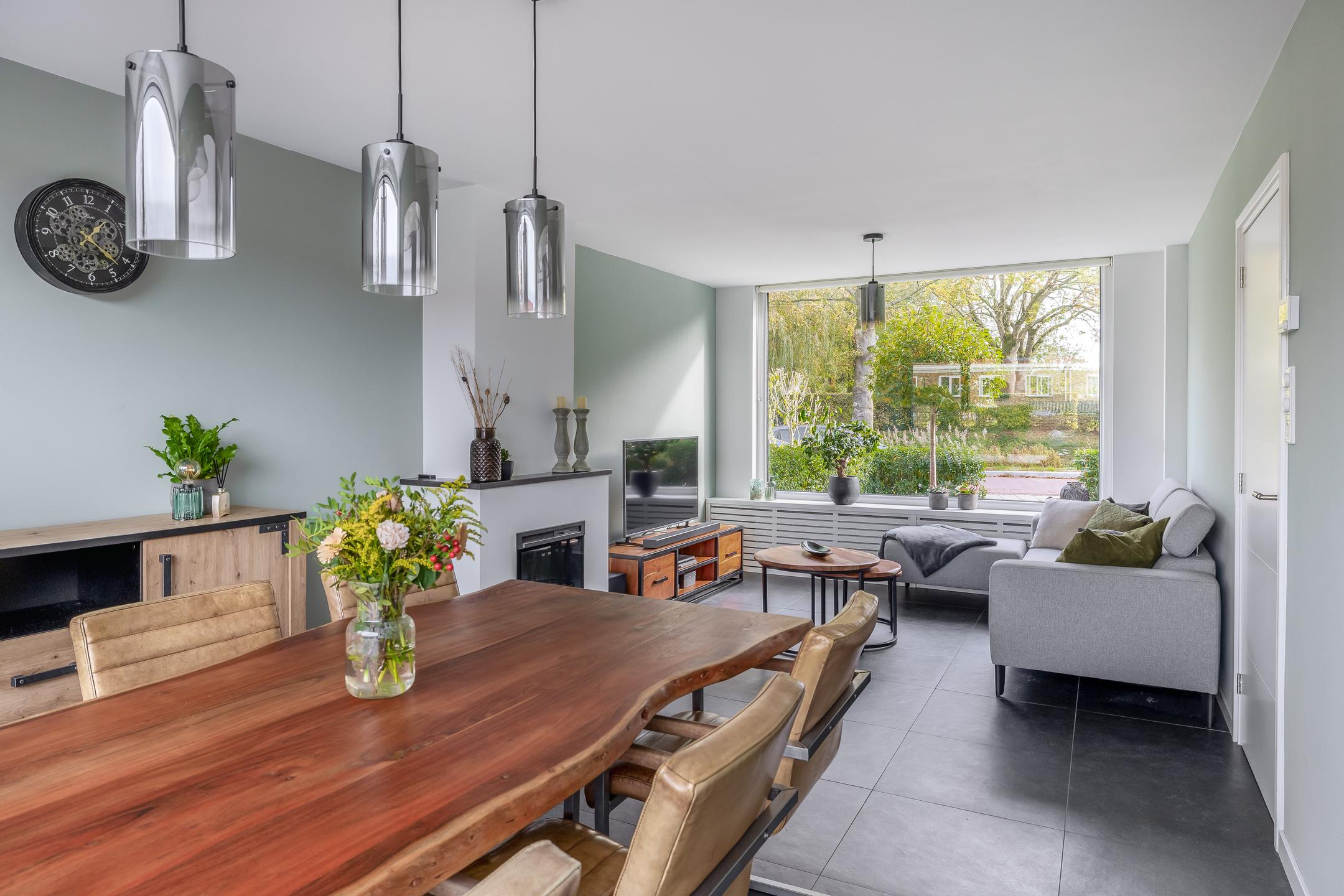 Tussenwoning te koop: Prinses Beatrixstraat 15, Fijnaart