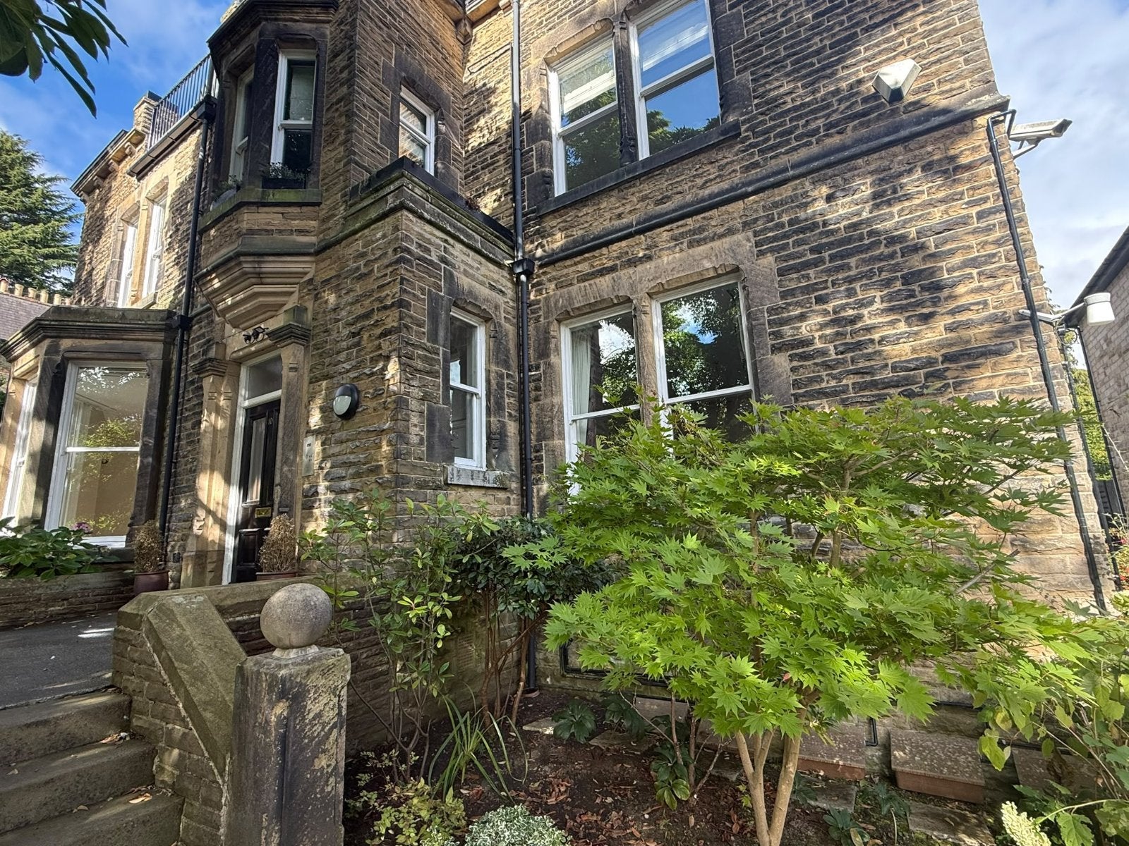 Flat Grove Road in Bradford