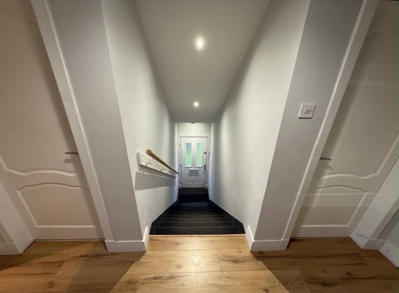 Room Stonyhurst Street in Glasgow