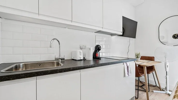 Flat Swinton Street in Greater London
