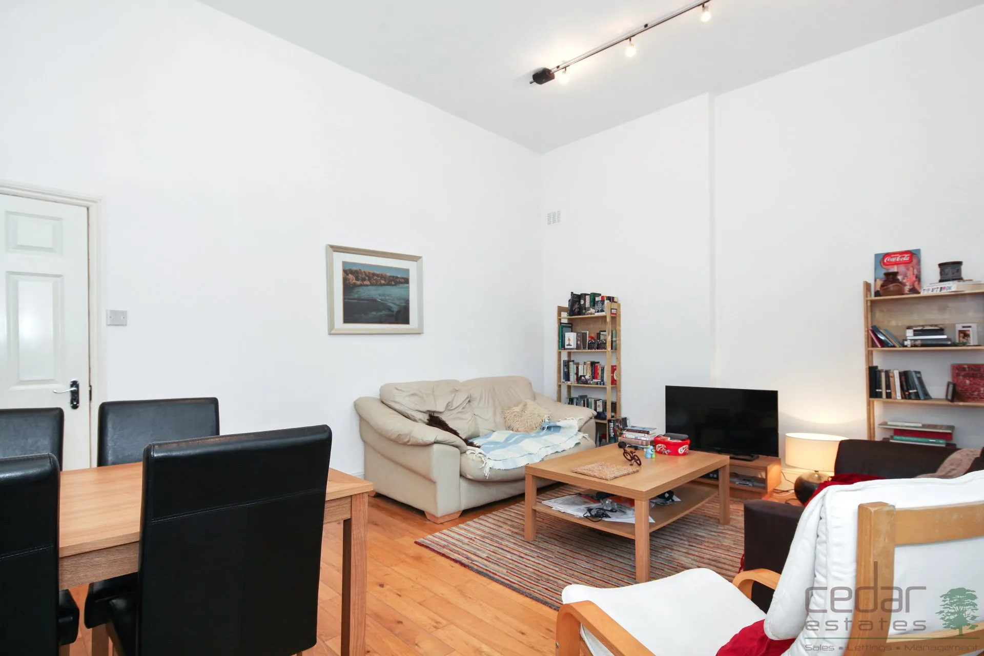 Flat Brondesbury Road in Greater London