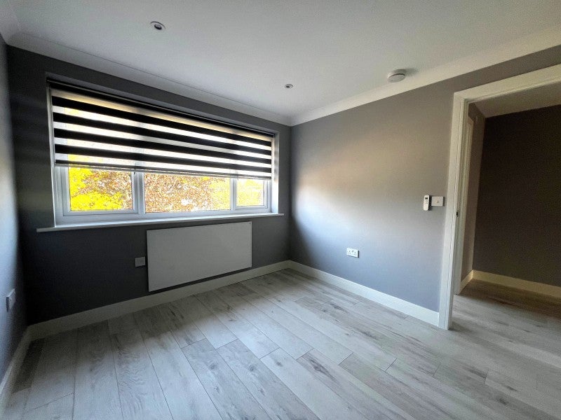 Flat Gresham Road in Borough of Spelthorne