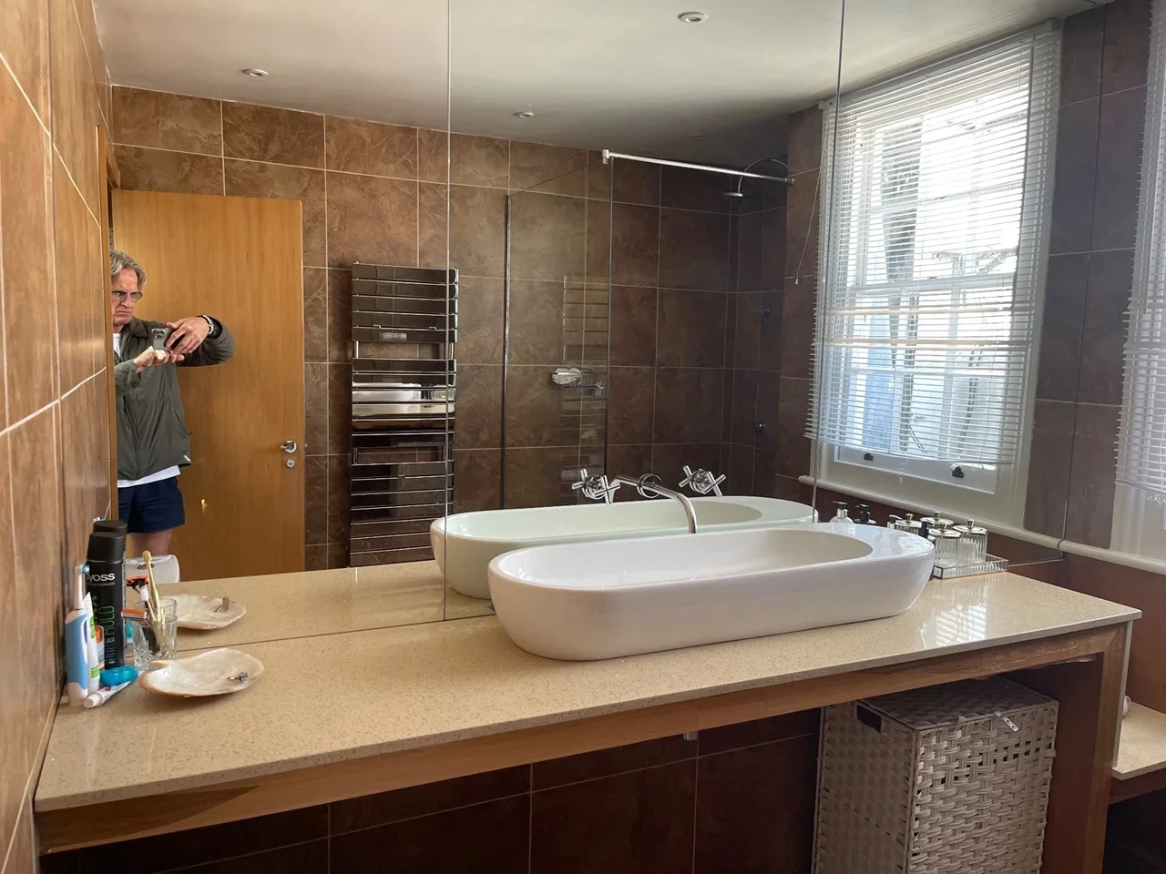 Room Queensberry Place in Greater London