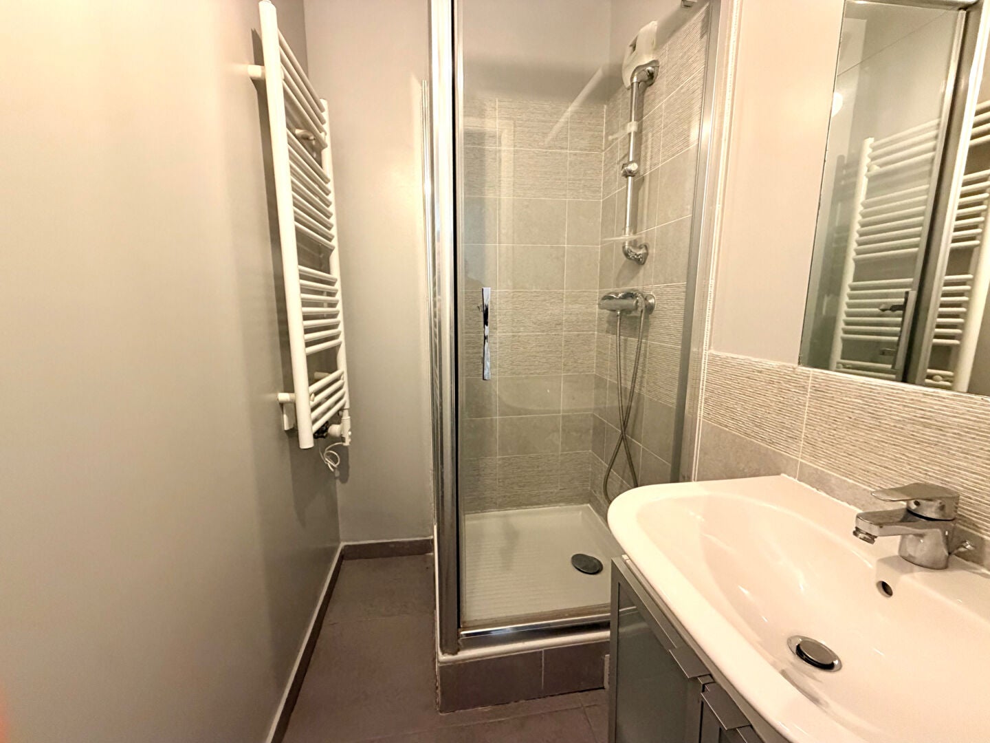 Flat Rue de Chanzy in Nanterre