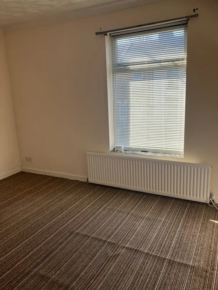 Flat Jeffery Street in Gillingham