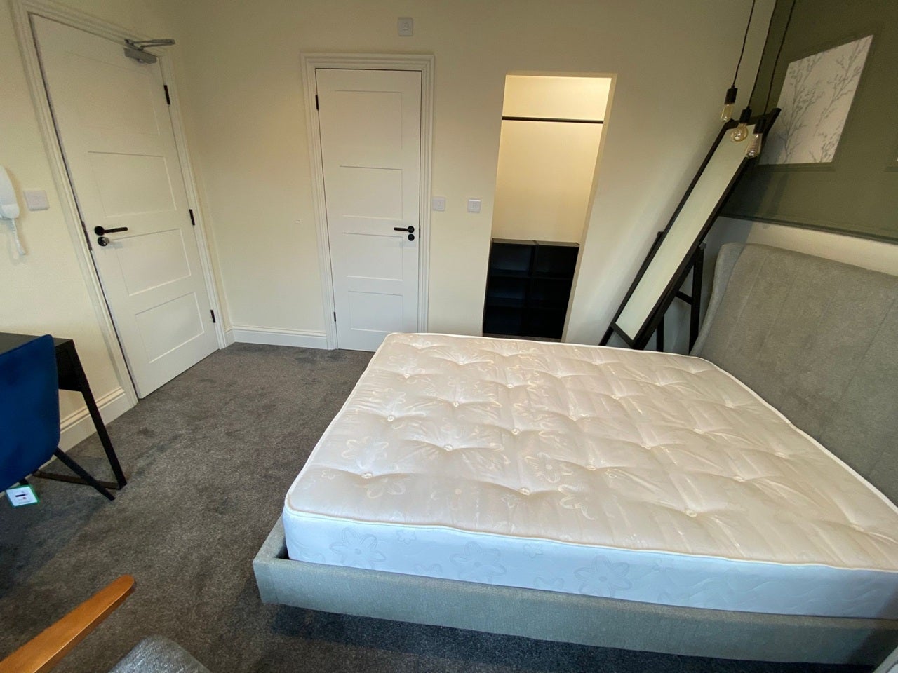Room Jolliffe Road in Poole