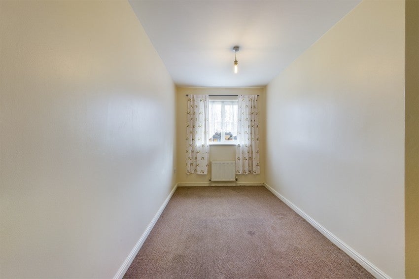 Flat Exchange Walk in Greater London