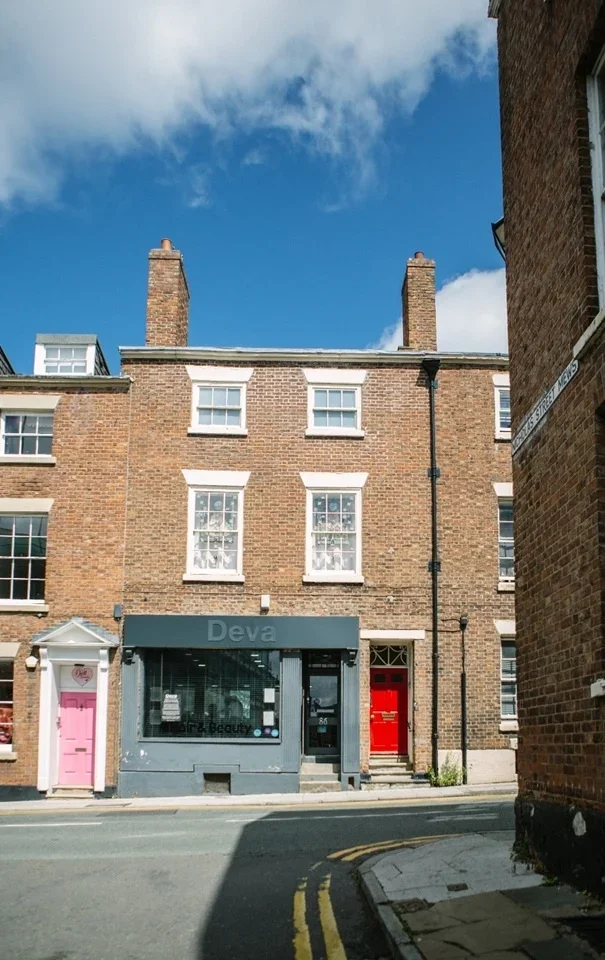 Flat Watergate Street in Chester