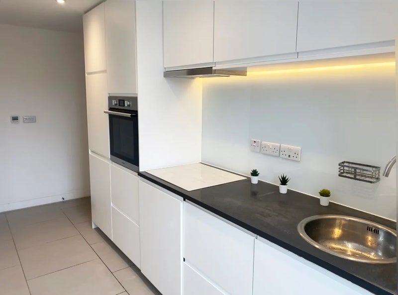 Room Motley Street in Greater London