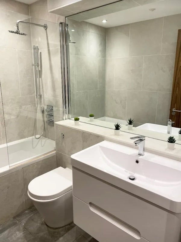 Room Motley Street in Greater London