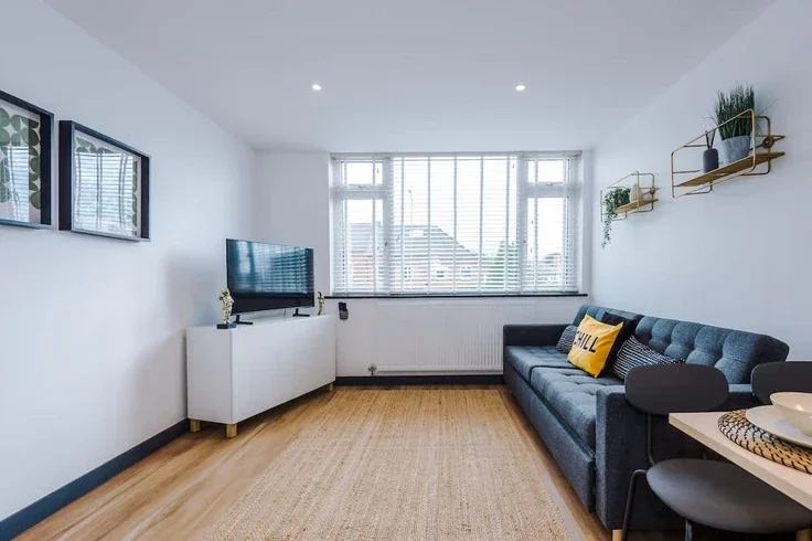 Flat Christleton Road in Chester