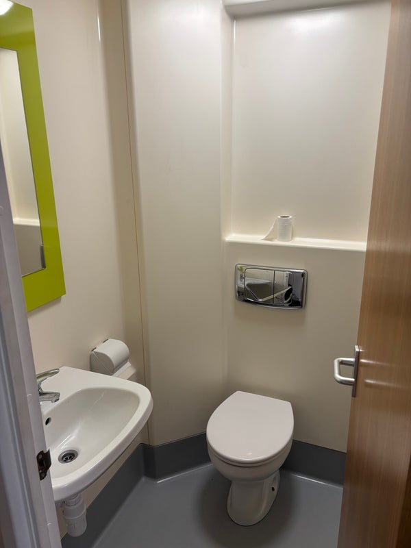 Room Pendyris Street in Cardiff