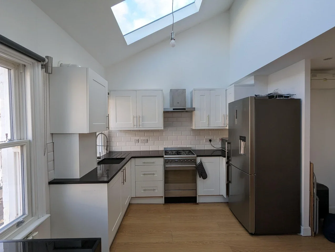 Flat Harwood Road in Greater London