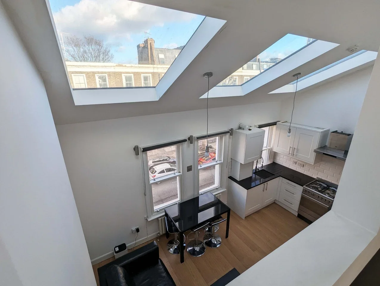 Flat Harwood Road in Greater London