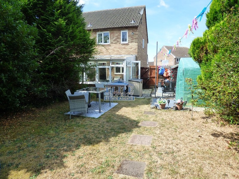 House Heol yr Eglwys in Bryncethin