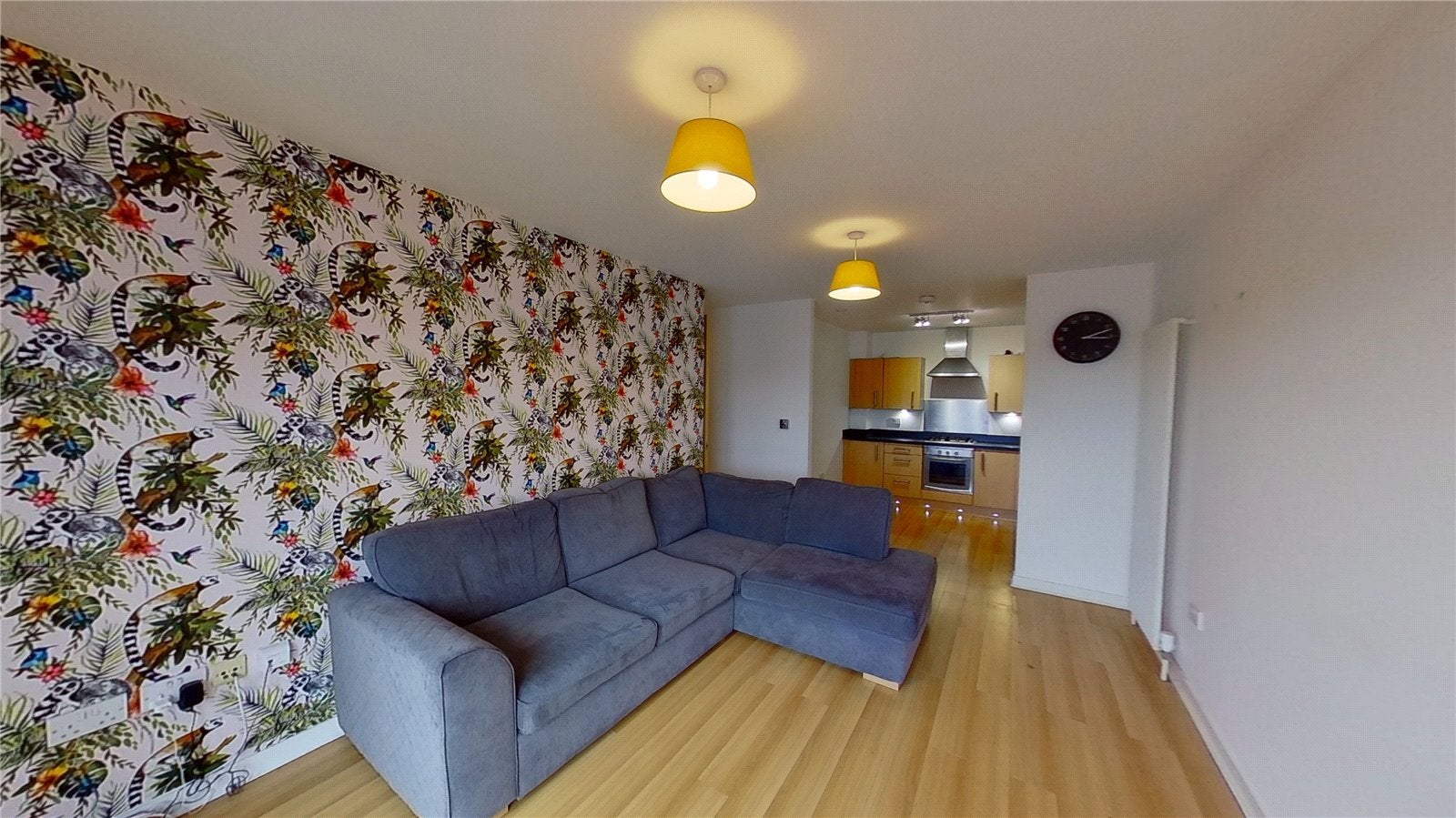 Flat Drybrough Crescent in City of Edinburgh