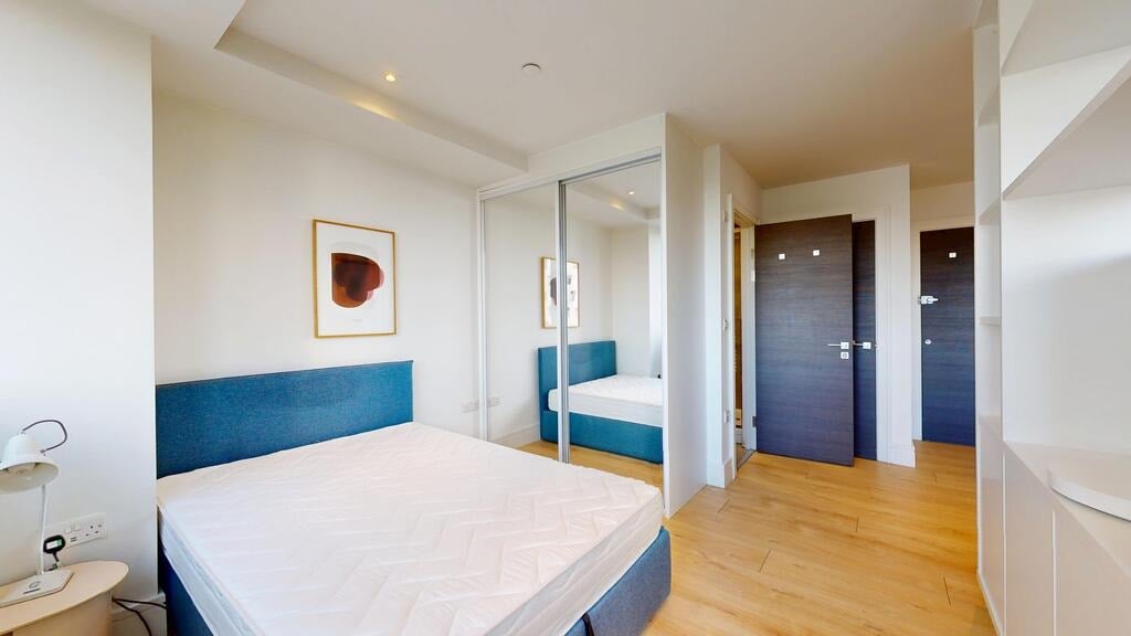 Flat Humphry Repton Lane in Greater London