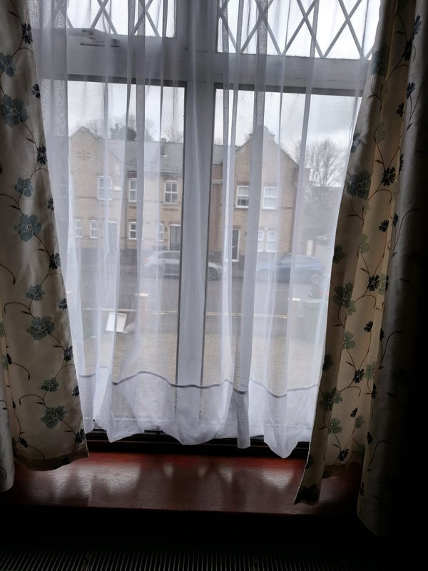 Room Woodyates Road in Greater London