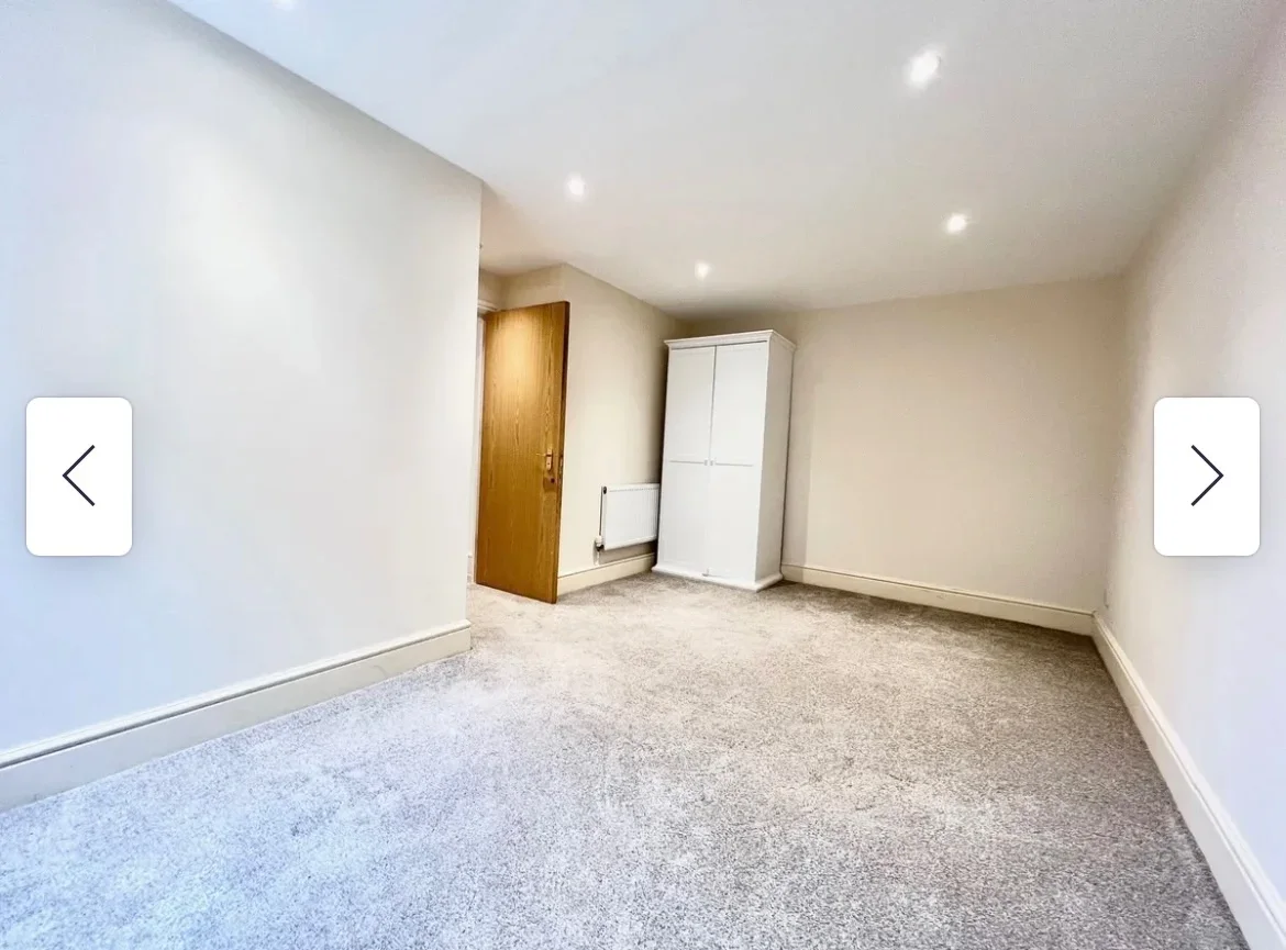 Flat Portland Road in Greater London
