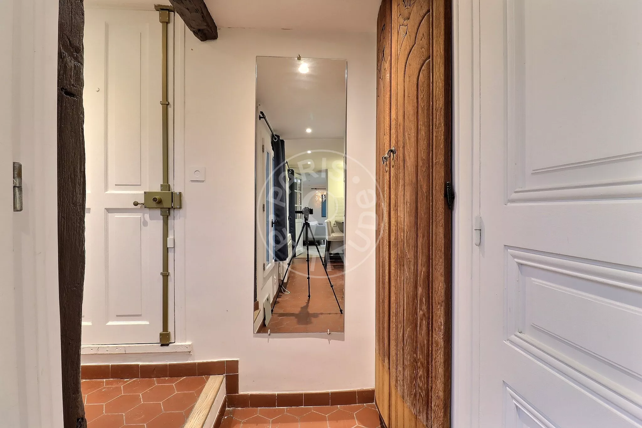 Appartement Rue du Roi Doré à Paris