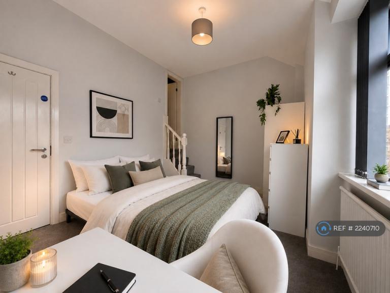 Room Cotesheath Street in Stoke-on-Trent