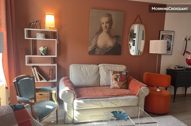 Flat Place Gaston Paillhou in Tours