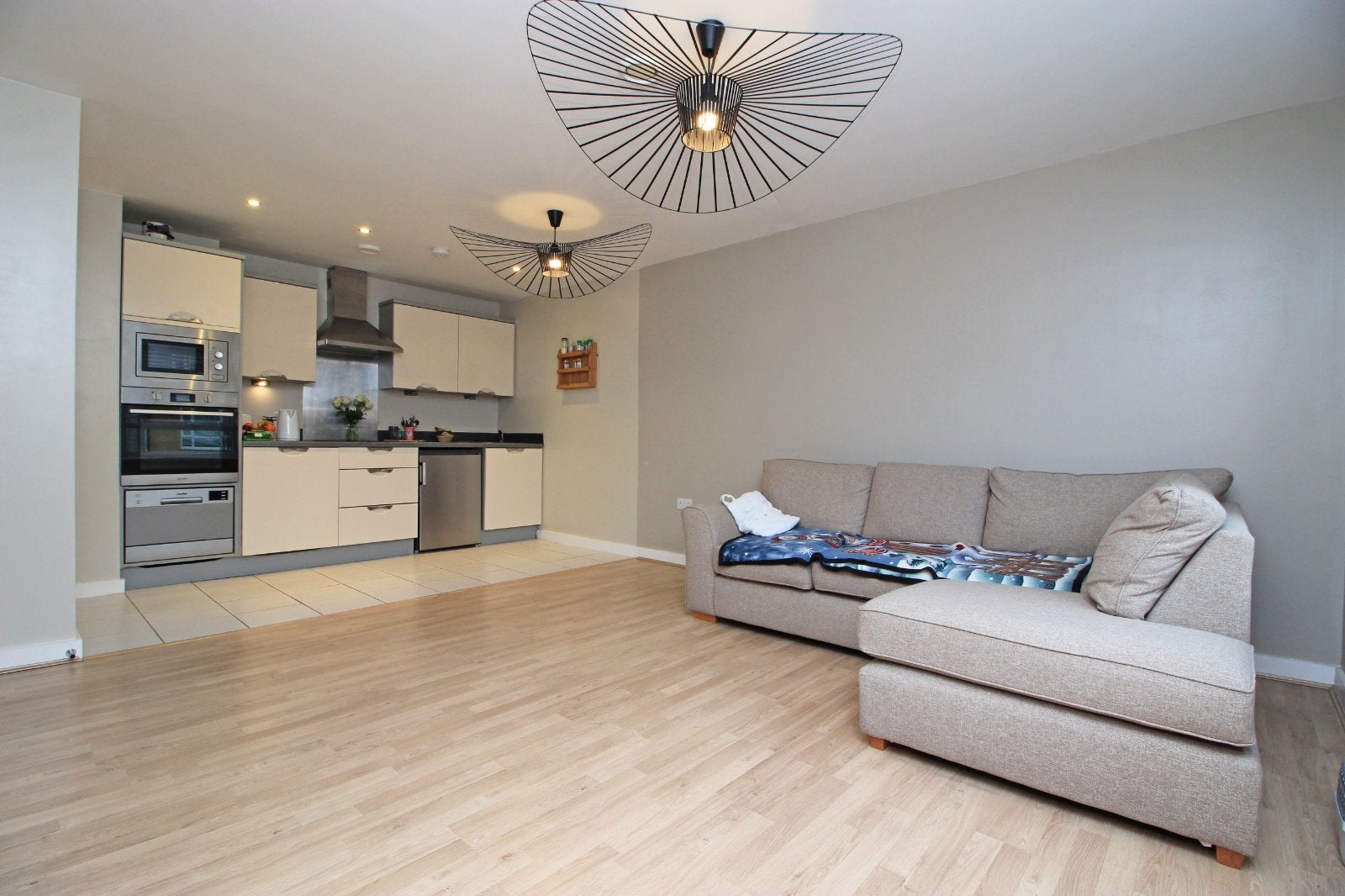Flat Meridian Close in Thanet