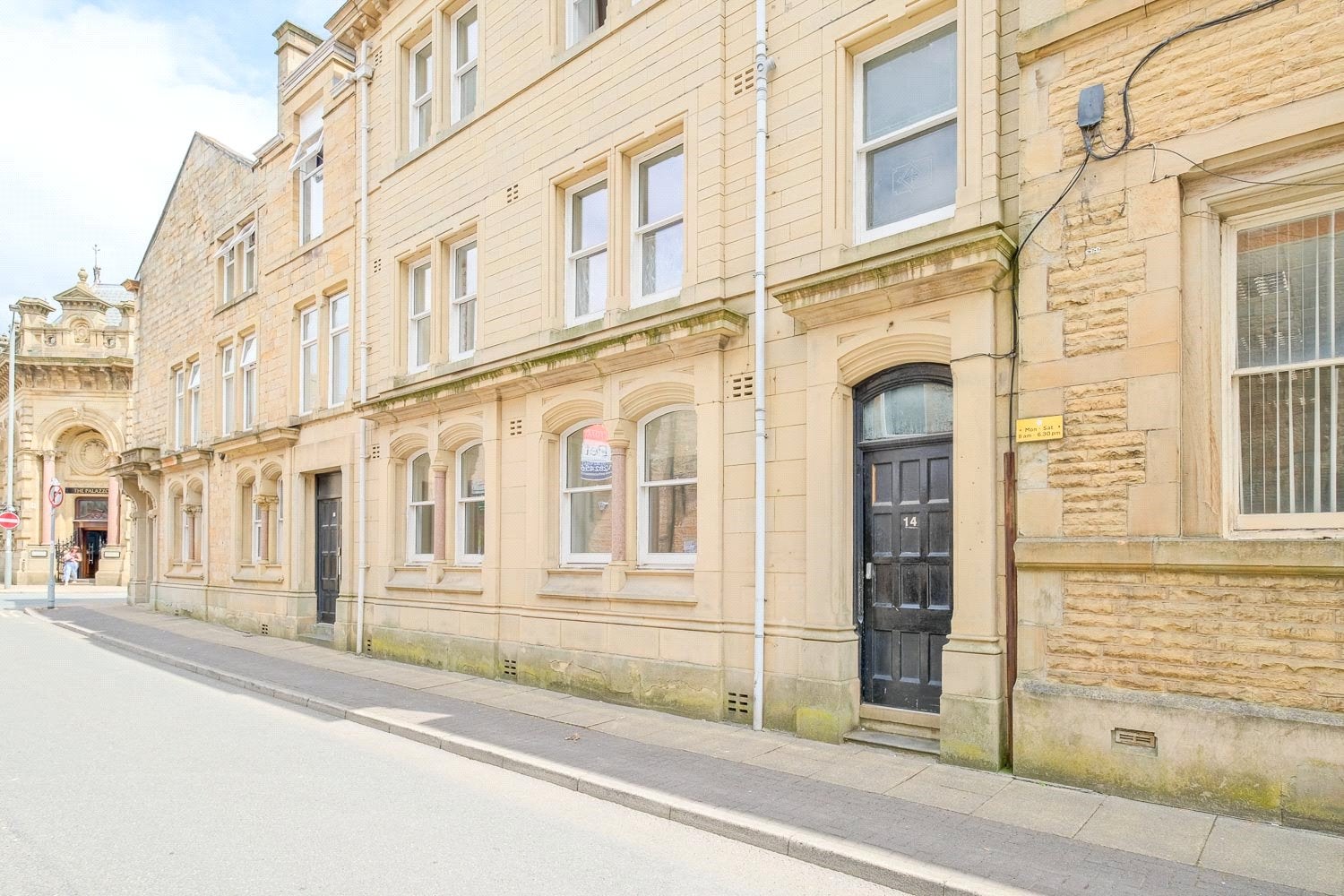 Flat Nicholas Street in Burnley