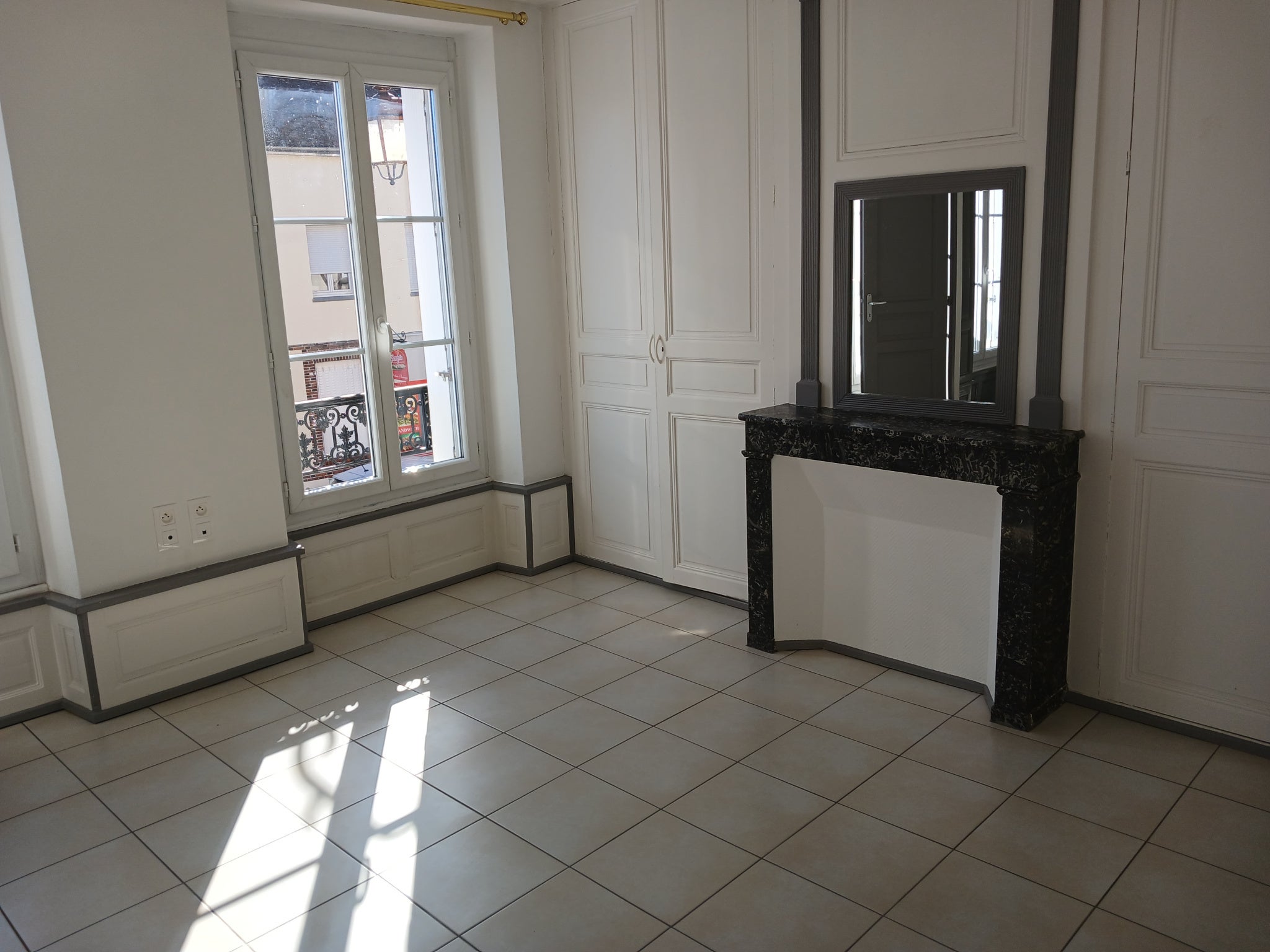 Flat Rue des Joannes in Courville-sur-Eure