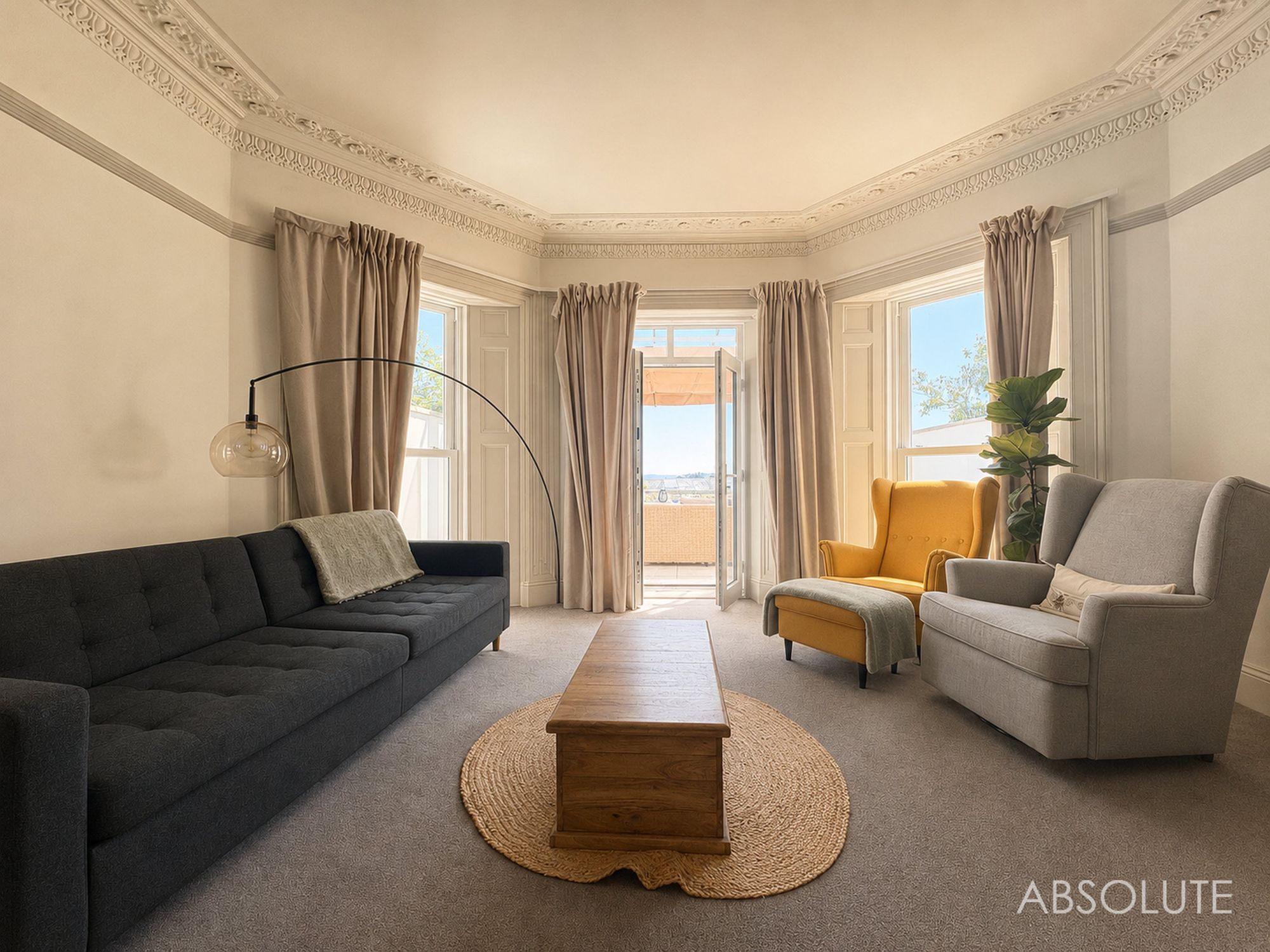 Flat Bronshill Road in Torquay