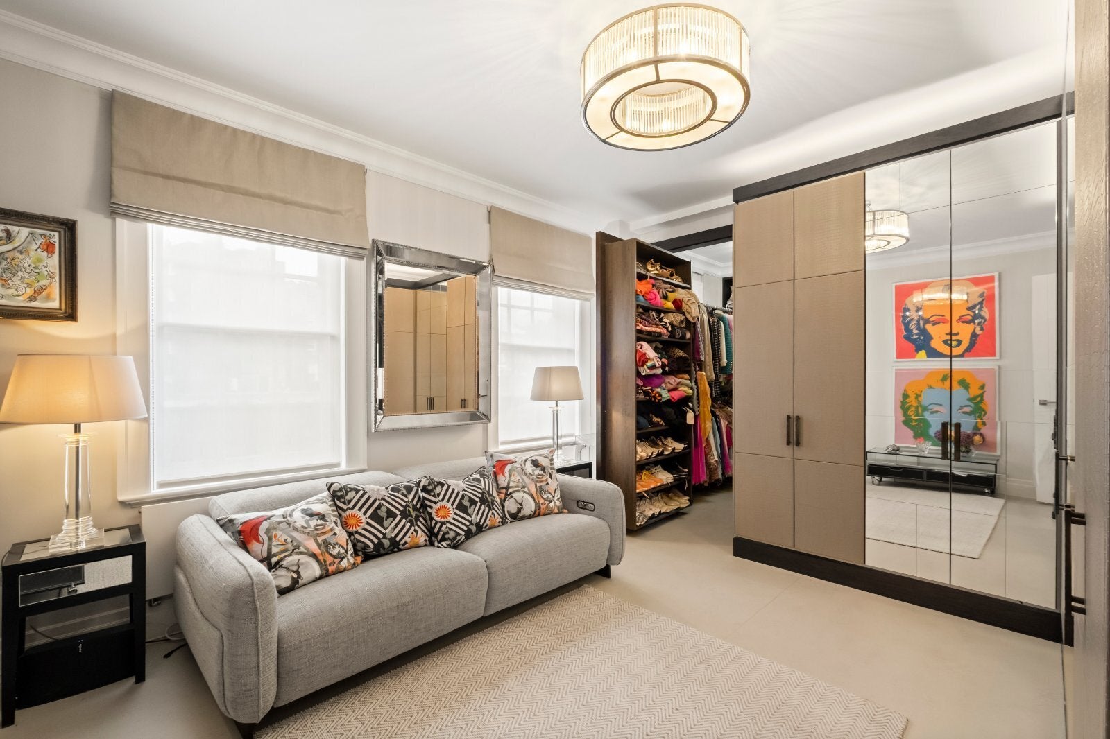 Flat Onslow Square in Greater London