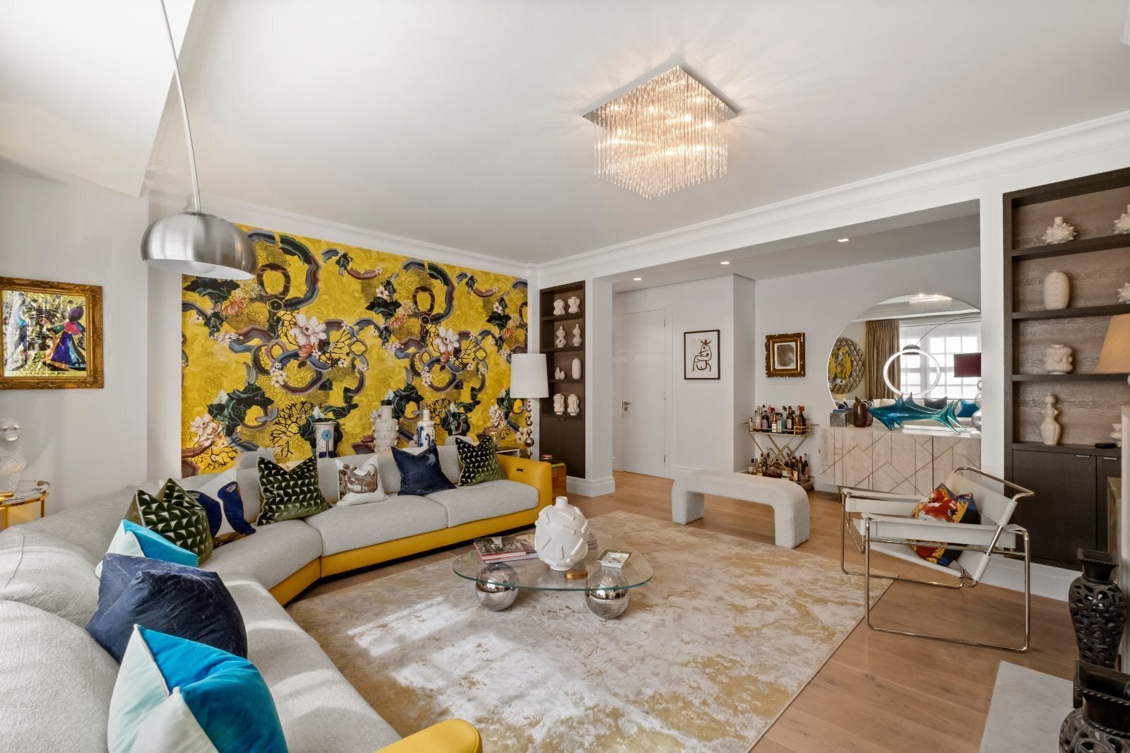 Flat Onslow Square in Greater London
