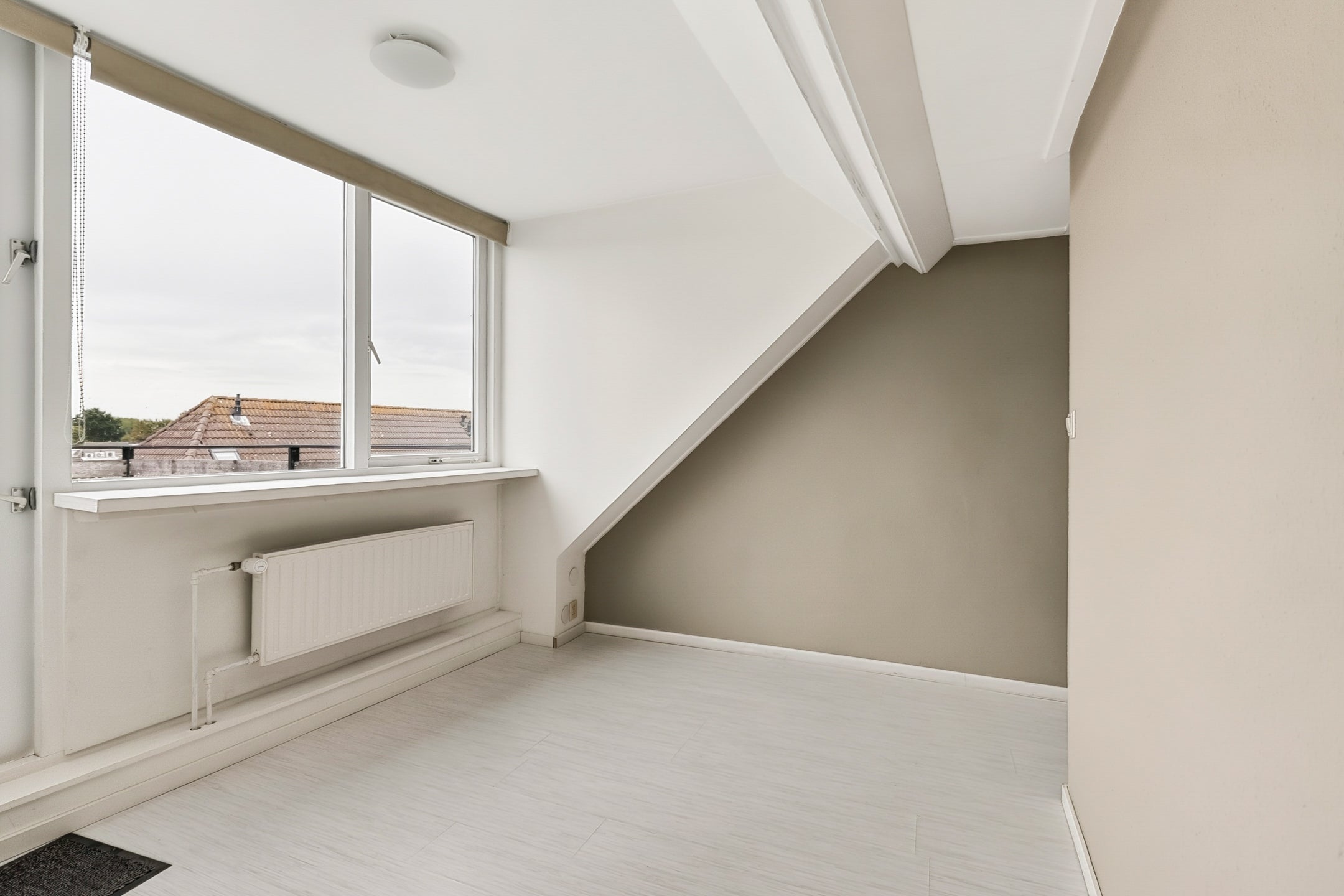 Hoekwoning te koop: Lindebaan 35A, Bergen Op Zoom