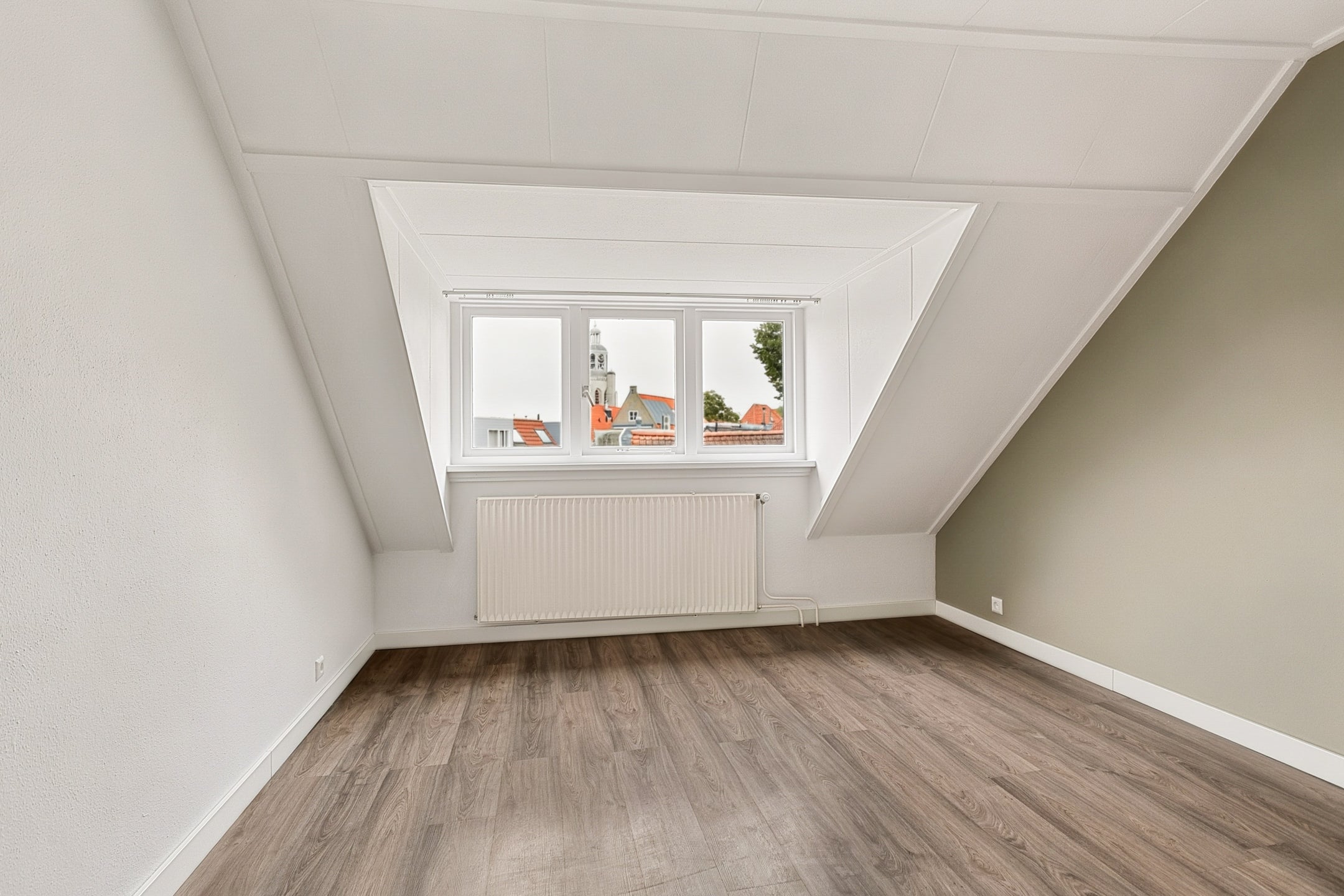 Hoekwoning te koop: Lindebaan 35A, Bergen Op Zoom