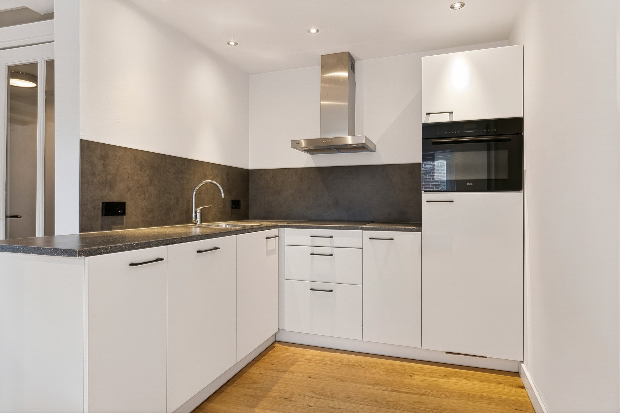 Hoekwoning te koop: Lindebaan 35A, Bergen Op Zoom