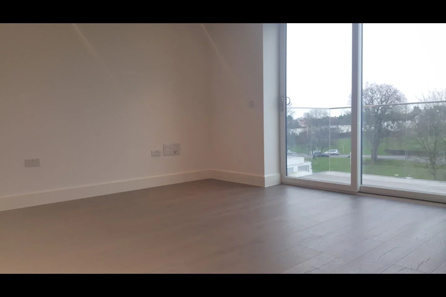 Flat Homefield Rise in Greater London