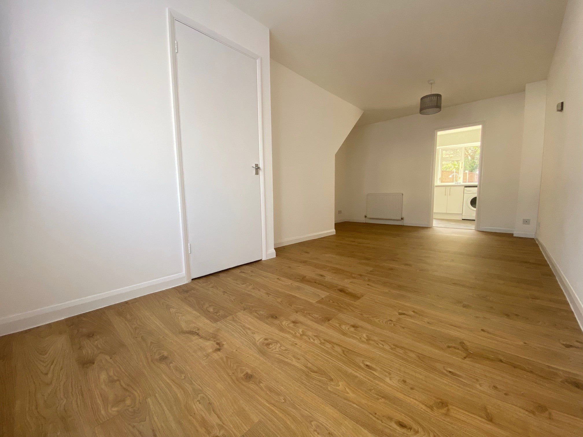 Flat Roberts Close in Greater London