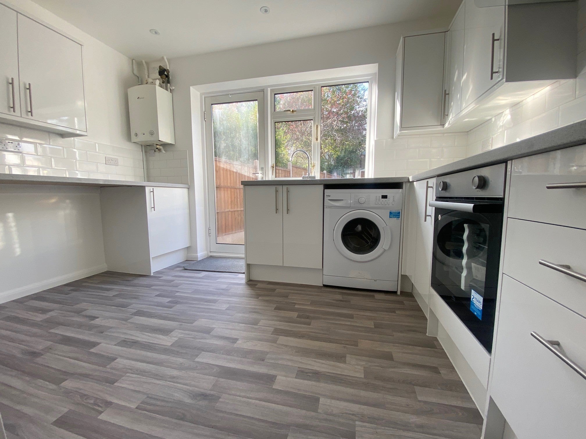 Flat Roberts Close in Greater London