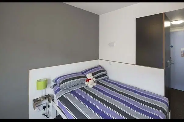 Room Keith Street in Glasgow