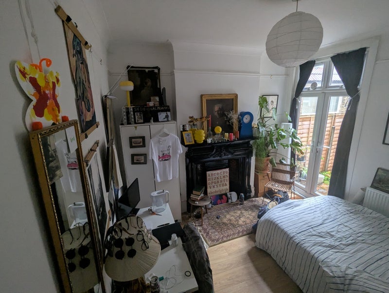 Room Mount Pleasant Road in Greater London