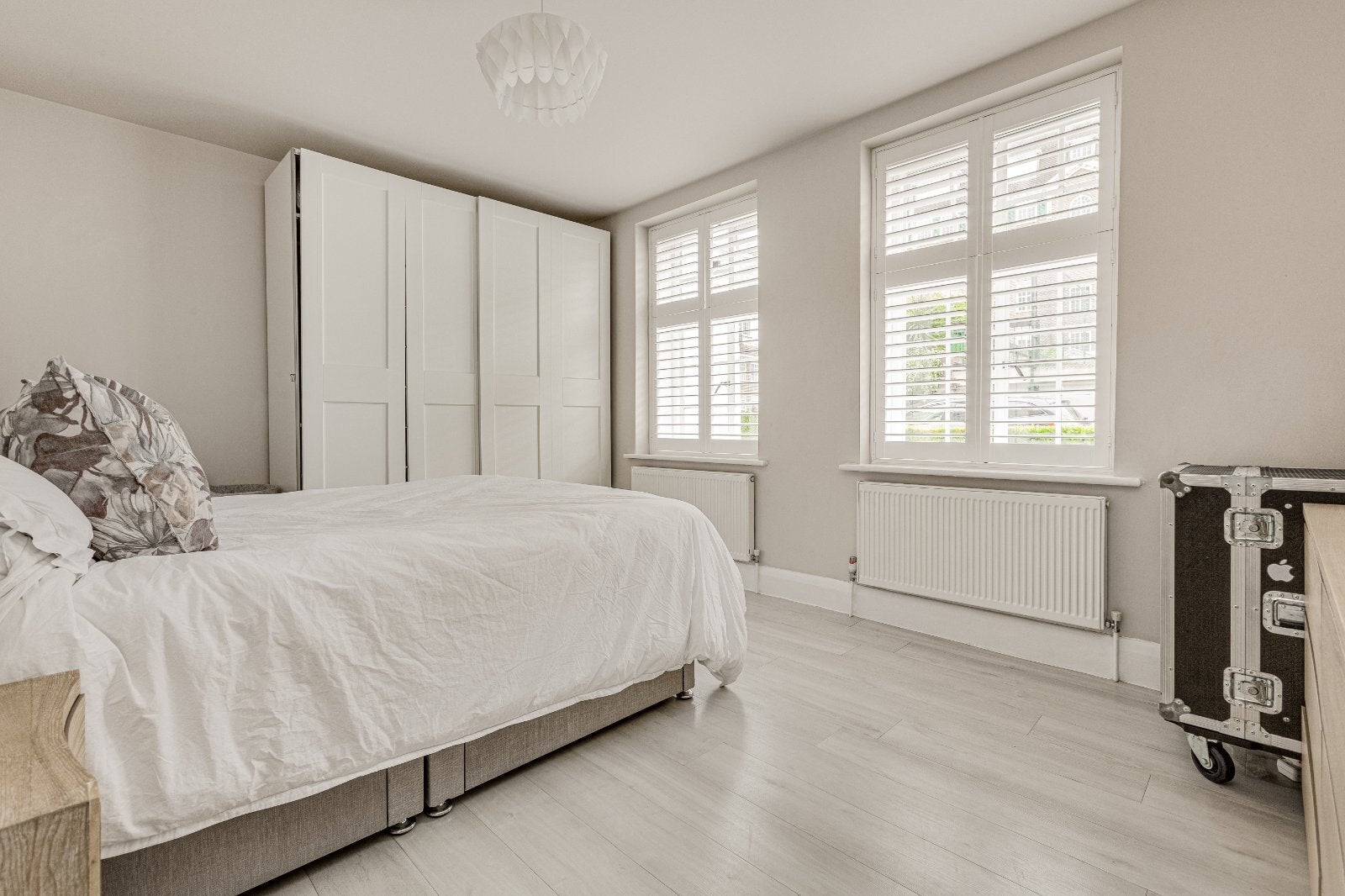Flat Richmond Hill in Greater London