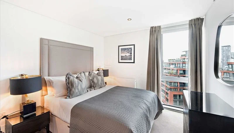 Flat Merchant Square in London