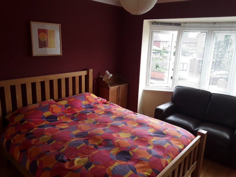 Room St. Leonard's Avenue in Stafford