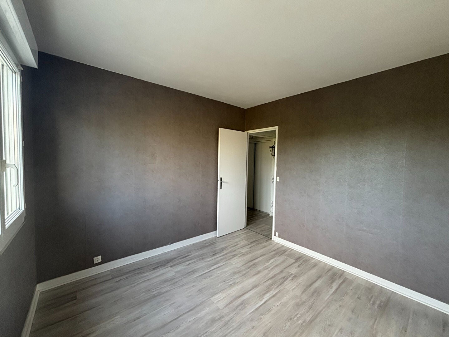 Flat Chaussée Saint-Martin in Reims